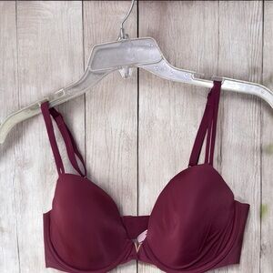 Victoria’s Secret Burgundy Bra